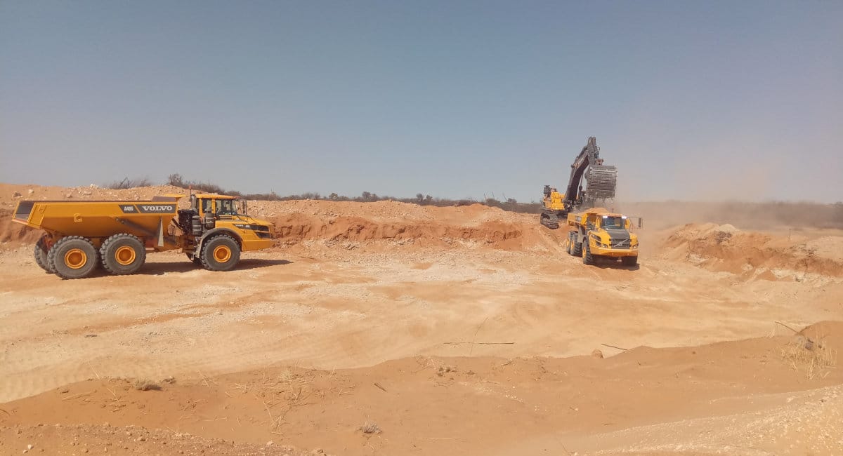 Menar’s East Manganese to commence mining operations African Mining