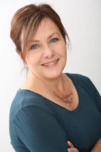 Lindsay Linzer