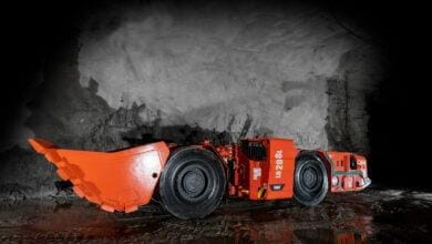 Toro™ LH208L loader