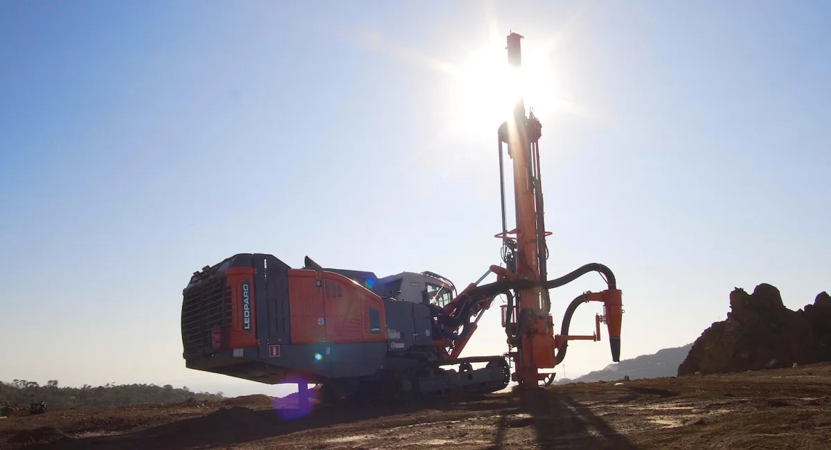 Rising popularity for Sandvik Leopard Dl650i in Southern Africa