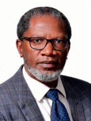 Dr. Paseka Leeuw