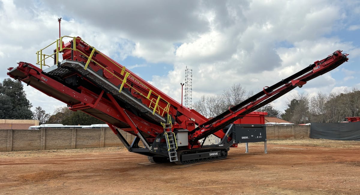 Sandvik hybrid machine